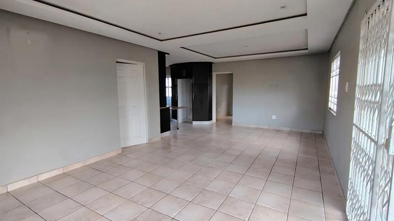 To Let 2 Bedroom Property for Rent in Malvern KwaZulu-Natal