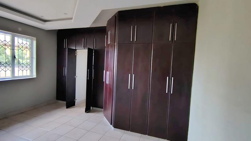 To Let 2 Bedroom Property for Rent in Malvern KwaZulu-Natal