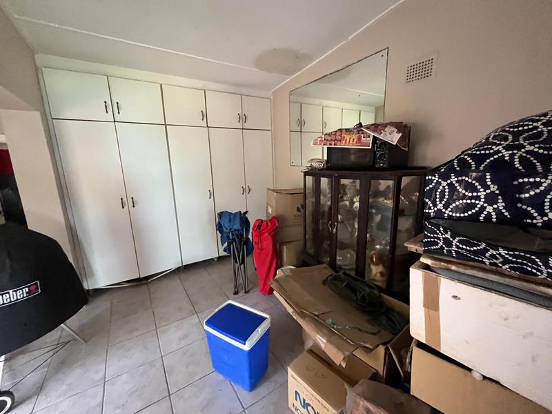 6 Bedroom Property for Sale in Southport KwaZulu-Natal