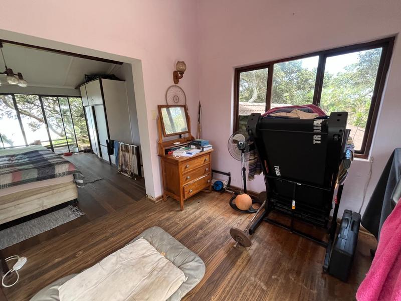 6 Bedroom Property for Sale in Southport KwaZulu-Natal