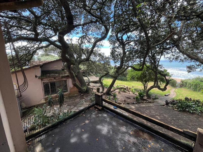 6 Bedroom Property for Sale in Southport KwaZulu-Natal