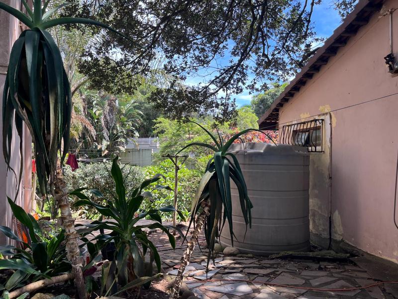 6 Bedroom Property for Sale in Southport KwaZulu-Natal