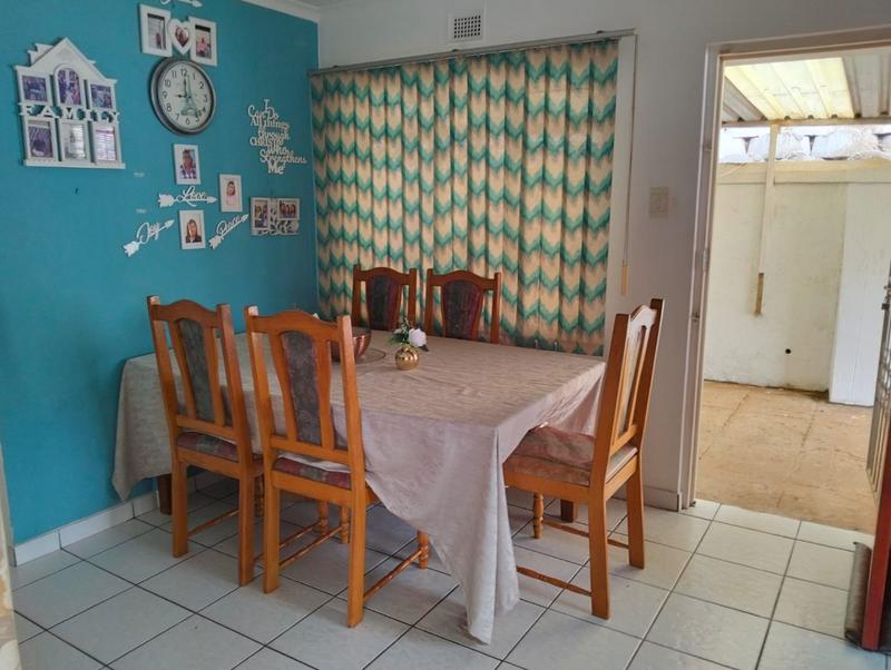 4 Bedroom Property for Sale in Southgate KwaZulu-Natal