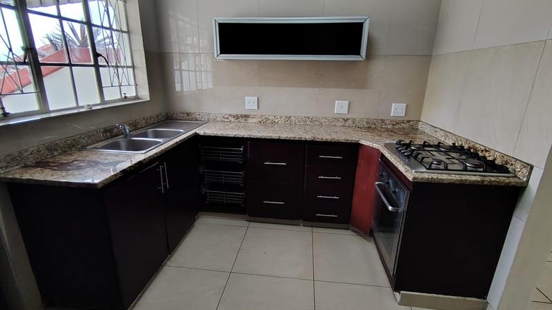 To Let 3 Bedroom Property for Rent in Malvern KwaZulu-Natal