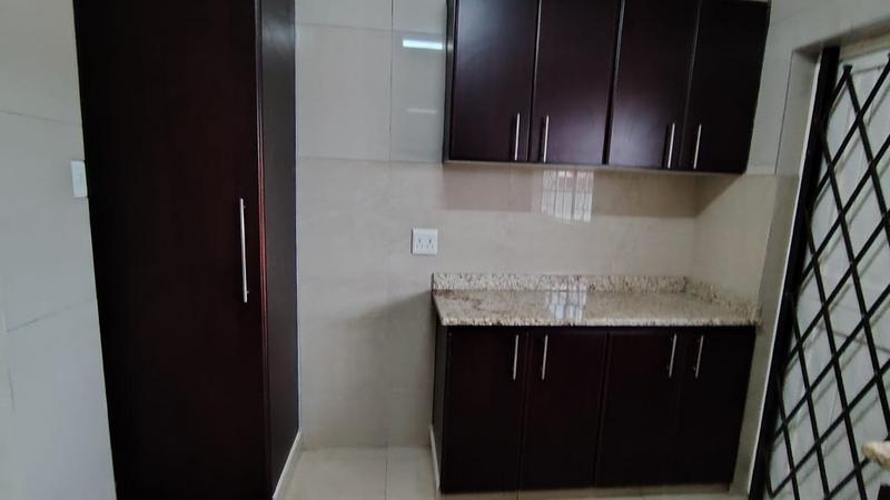 To Let 3 Bedroom Property for Rent in Malvern KwaZulu-Natal