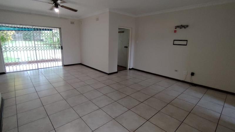 To Let 3 Bedroom Property for Rent in Malvern KwaZulu-Natal