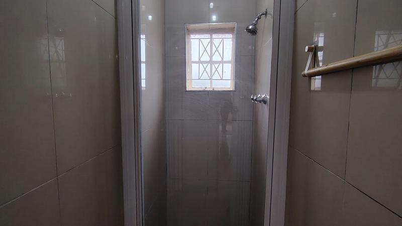 To Let 3 Bedroom Property for Rent in Malvern KwaZulu-Natal