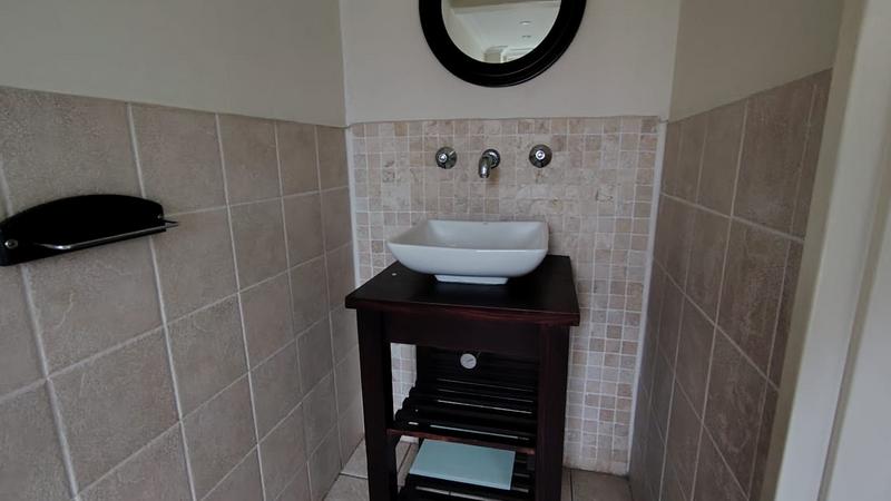 To Let 3 Bedroom Property for Rent in Malvern KwaZulu-Natal