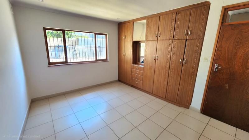 To Let commercial Property for Rent in Malvern KwaZulu-Natal
