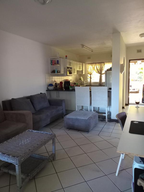 To Let 2 Bedroom Property for Rent in Meer En See KwaZulu-Natal