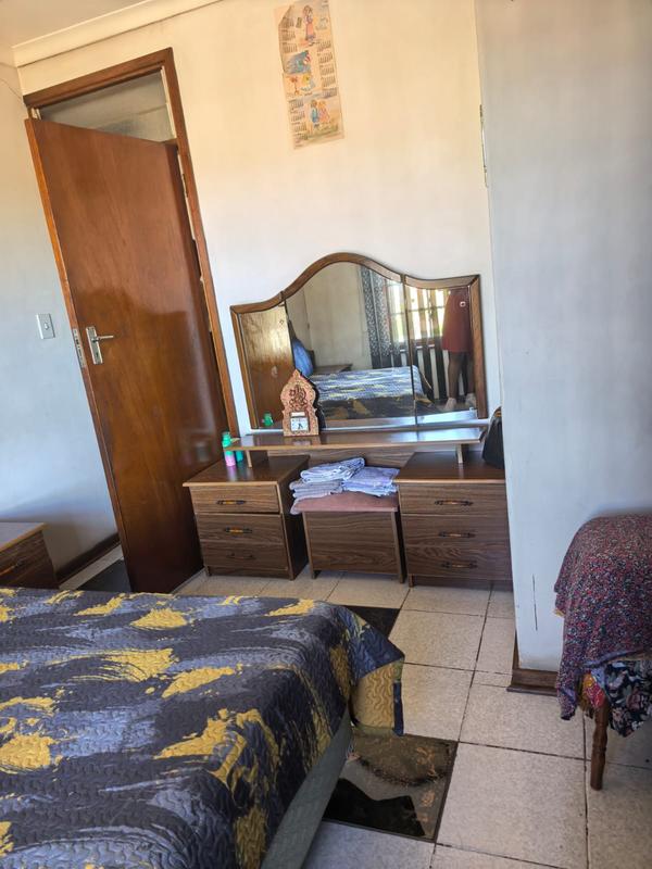 5 Bedroom Property for Sale in Isipingo Hills KwaZulu-Natal