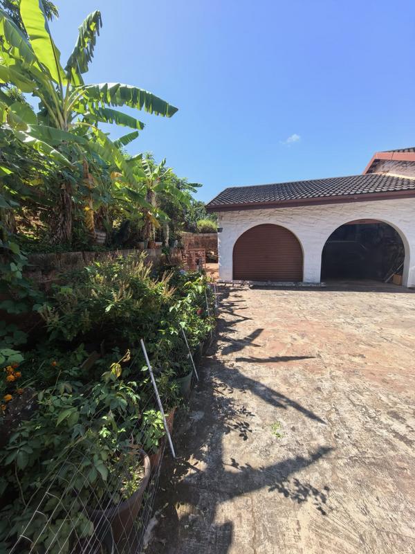 5 Bedroom Property for Sale in Isipingo Hills KwaZulu-Natal