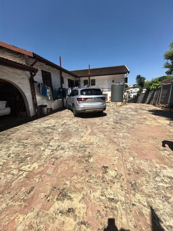 5 Bedroom Property for Sale in Isipingo Hills KwaZulu-Natal