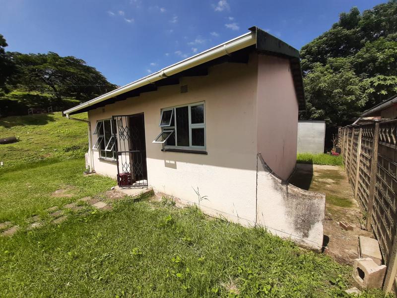 2 Bedroom Property for Sale in Umlazi KwaZulu-Natal