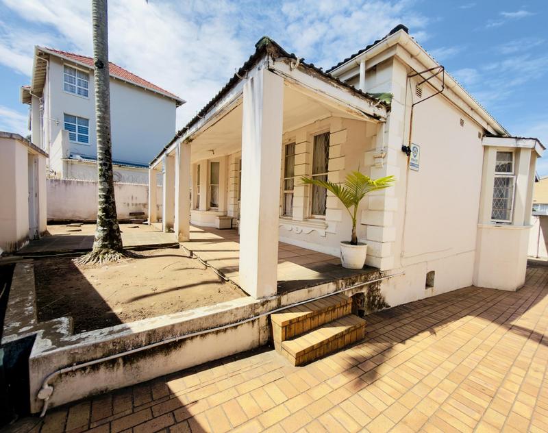 5 Bedroom Property for Sale in Glenwood KwaZulu-Natal