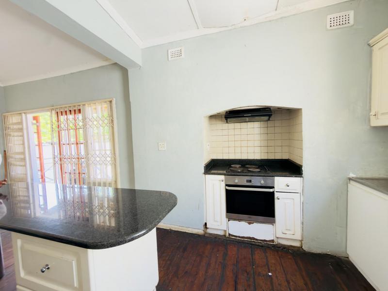 5 Bedroom Property for Sale in Glenwood KwaZulu-Natal