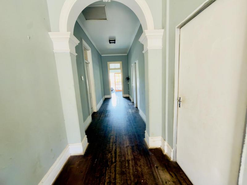 5 Bedroom Property for Sale in Glenwood KwaZulu-Natal
