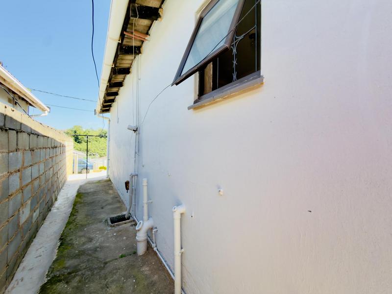 2 Bedroom Property for Sale in Ridgeview KwaZulu-Natal