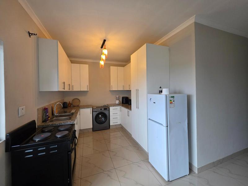 To Let 2 Bedroom Property for Rent in Lotusville KwaZulu-Natal