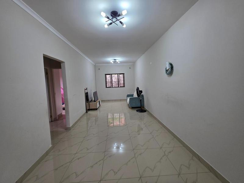 To Let 2 Bedroom Property for Rent in Lotusville KwaZulu-Natal