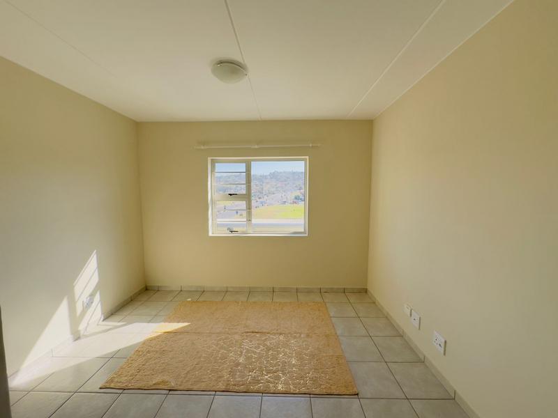 To Let 2 Bedroom Property for Rent in Kwamashu KwaZulu-Natal