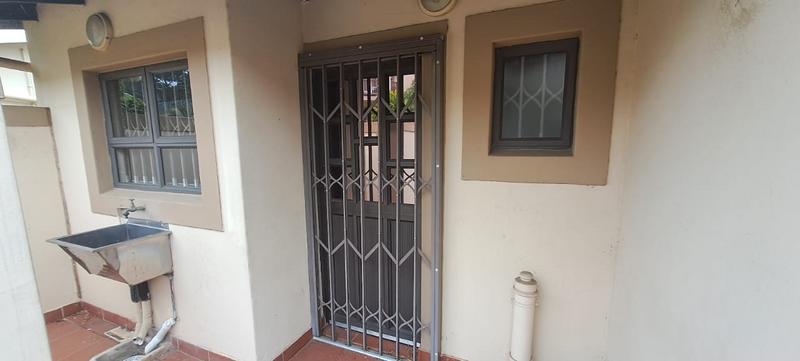 2 Bedroom Property for Sale in Westville KwaZulu-Natal