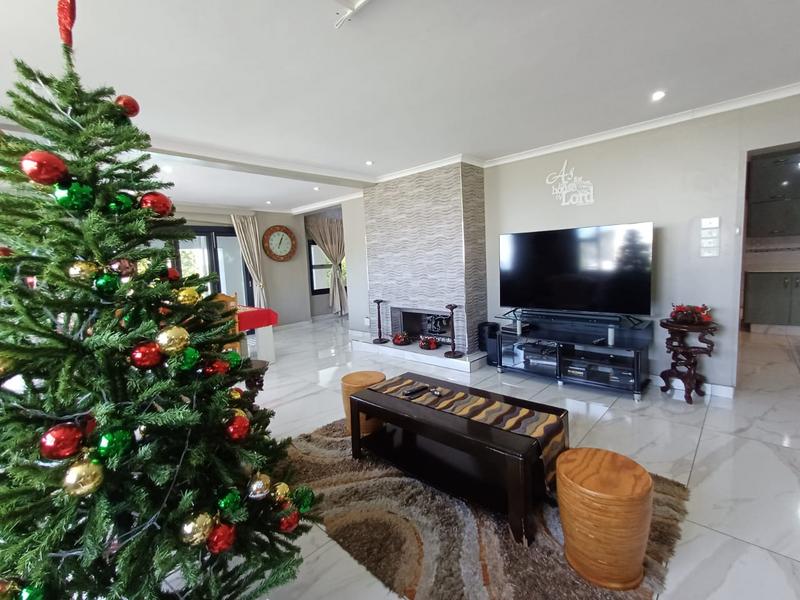 To Let 4 Bedroom Property for Rent in Durban North KwaZulu-Natal