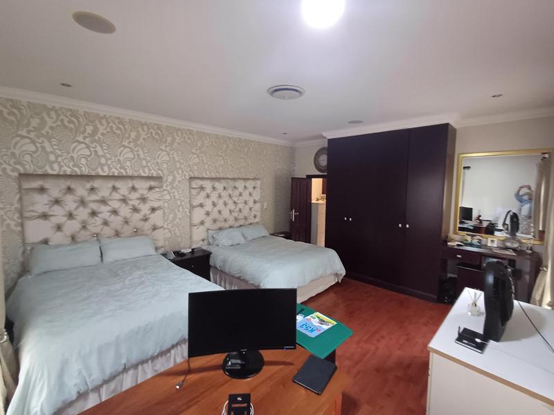 4 Bedroom Property for Sale in La Lucia KwaZulu-Natal