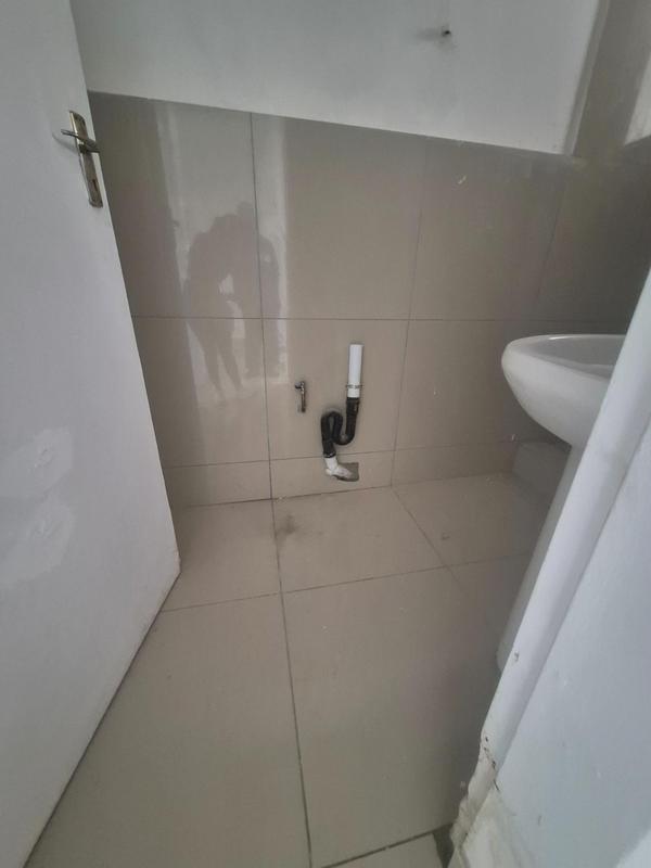 To Let 1 Bedroom Property for Rent in Overport KwaZulu-Natal