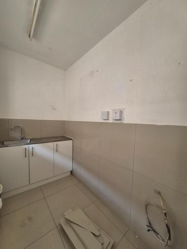 To Let 1 Bedroom Property for Rent in Overport KwaZulu-Natal