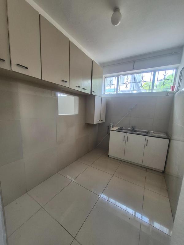 To Let 5 Bedroom Property for Rent in Overport KwaZulu-Natal
