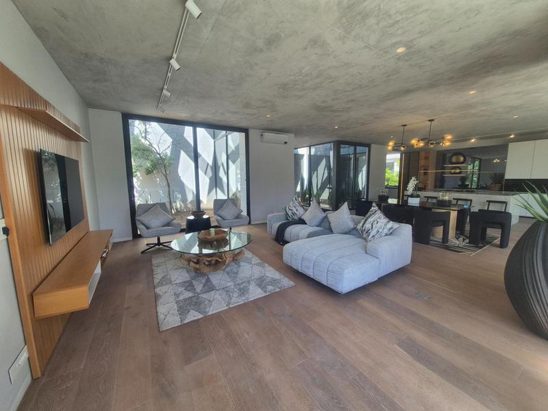 4 Bedroom Property for Sale in Umhlanga Rocks KwaZulu-Natal