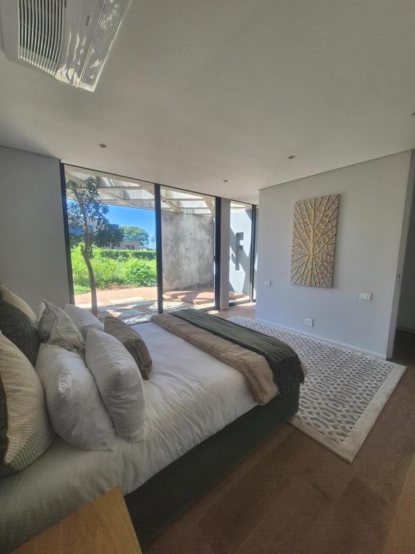 4 Bedroom Property for Sale in Umhlanga Rocks KwaZulu-Natal