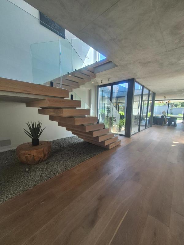 4 Bedroom Property for Sale in Umhlanga Rocks KwaZulu-Natal