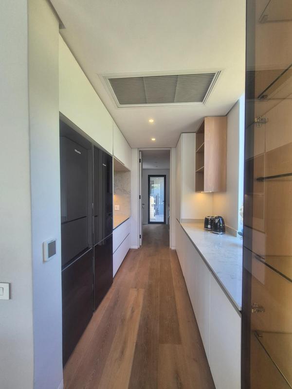 4 Bedroom Property for Sale in Umhlanga Rocks KwaZulu-Natal