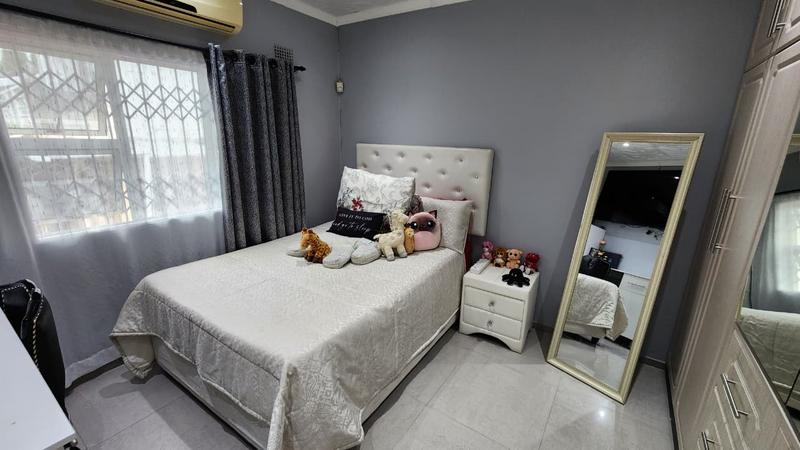 4 Bedroom Property for Sale in Malvern KwaZulu-Natal