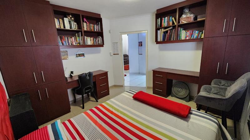 4 Bedroom Property for Sale in Malvern KwaZulu-Natal