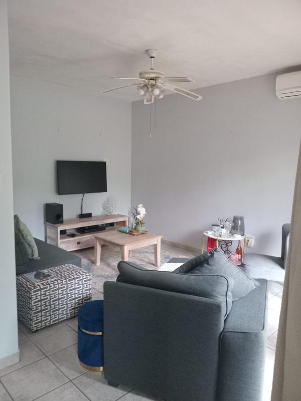 3 Bedroom Property for Sale in Meer En See KwaZulu-Natal