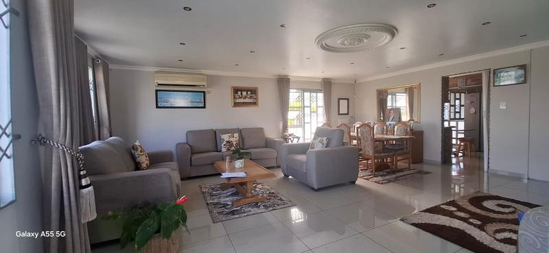 5 Bedroom Property for Sale in Southgate KwaZulu-Natal
