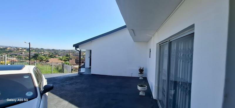 5 Bedroom Property for Sale in Southgate KwaZulu-Natal