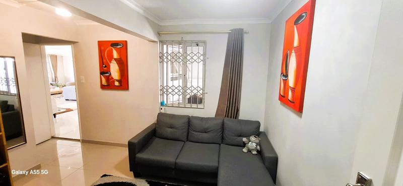 5 Bedroom Property for Sale in Southgate KwaZulu-Natal