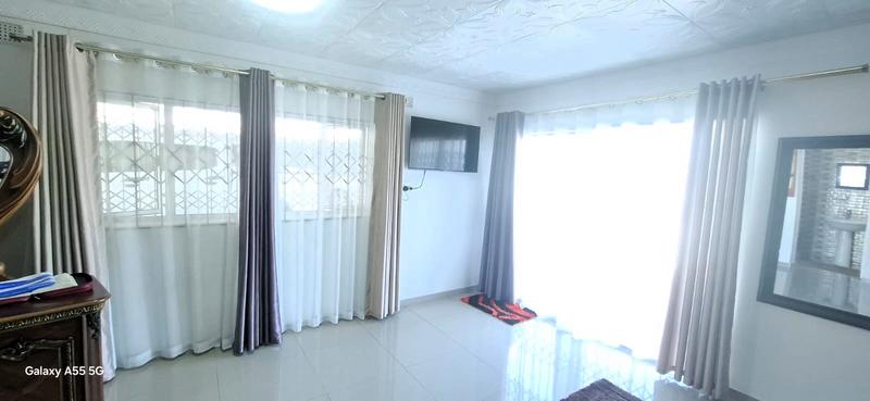 5 Bedroom Property for Sale in Southgate KwaZulu-Natal