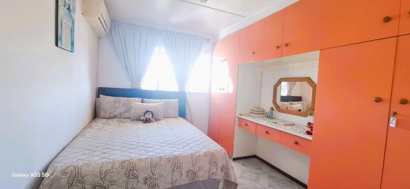 5 Bedroom Property for Sale in Southgate KwaZulu-Natal