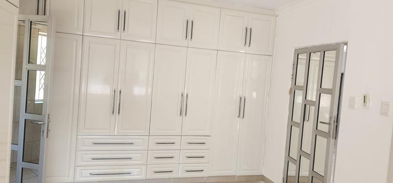 To Let 2 Bedroom Property for Rent in Durban North KwaZulu-Natal