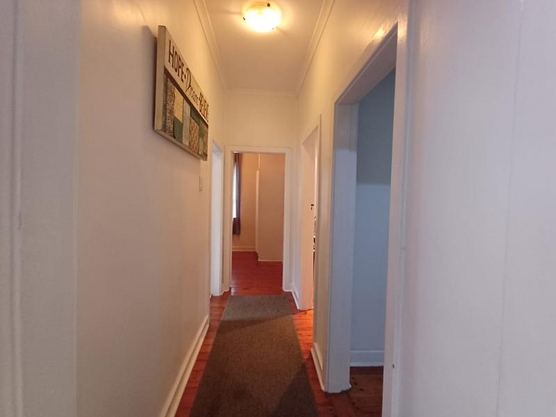 To Let 5 Bedroom Property for Rent in Durban North KwaZulu-Natal