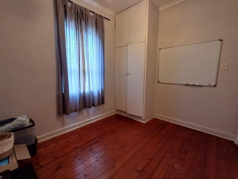 To Let 5 Bedroom Property for Rent in Durban North KwaZulu-Natal