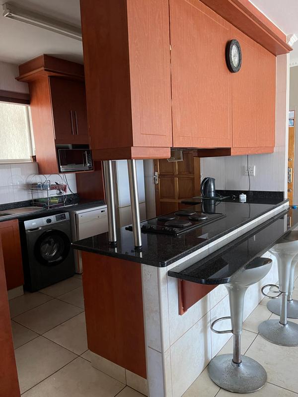 To Let 3 Bedroom Property for Rent in North Beach KwaZulu-Natal