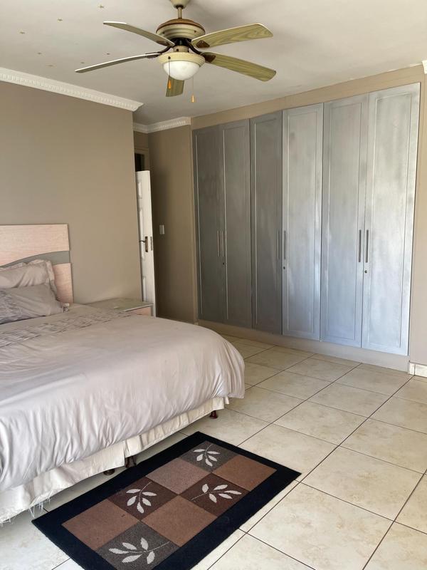 To Let 3 Bedroom Property for Rent in North Beach KwaZulu-Natal