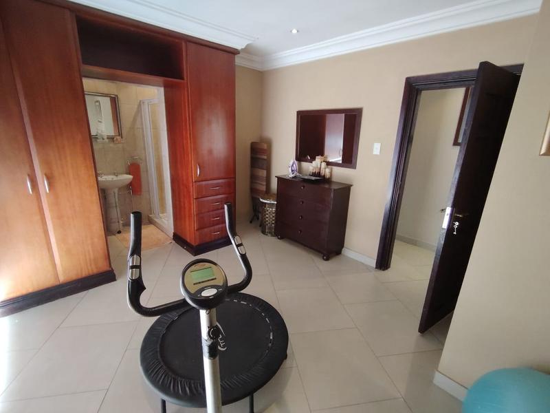 4 Bedroom Property for Sale in La Lucia KwaZulu-Natal