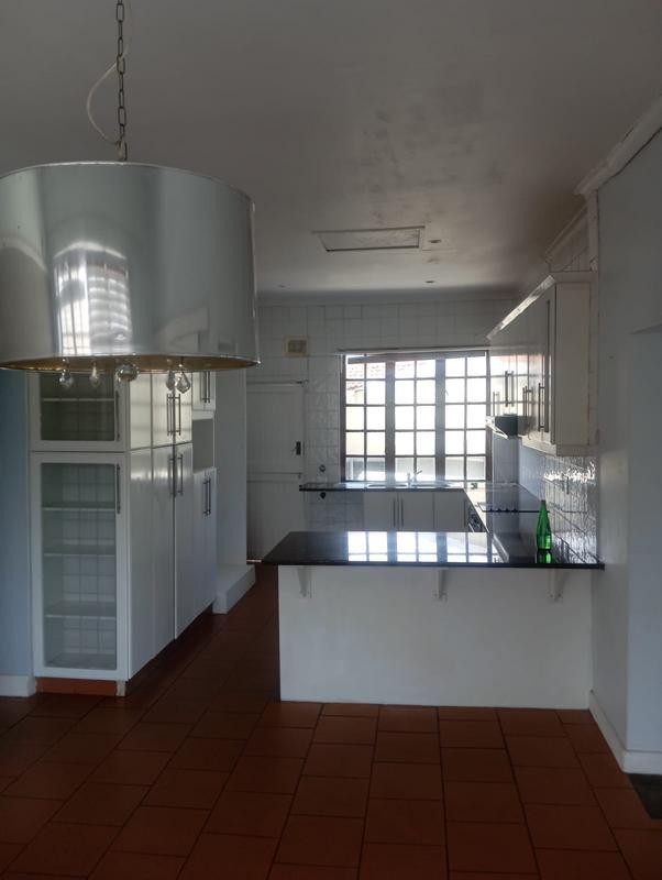 To Let 4 Bedroom Property for Rent in Durban North KwaZulu-Natal